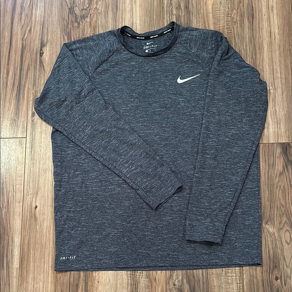 Nike Men's navy blue Long Sleeve Swim Shirt